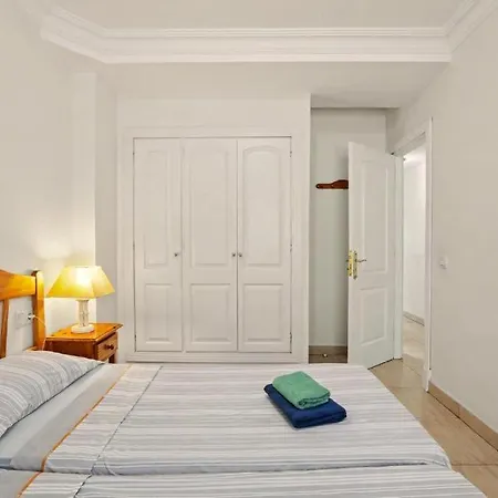 In Cristianos Centre Apartman *