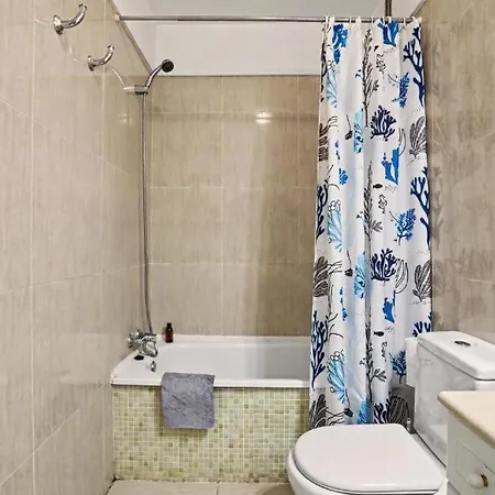 In Cristianos Centre