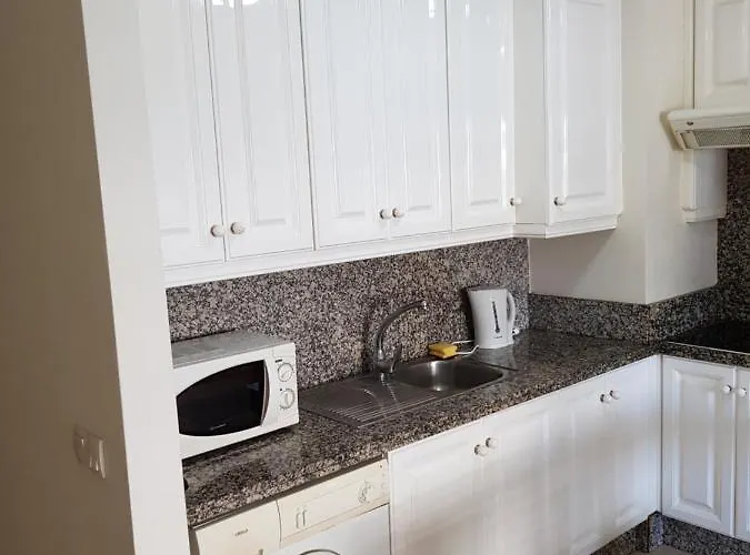 In Cristianos Centre 公寓