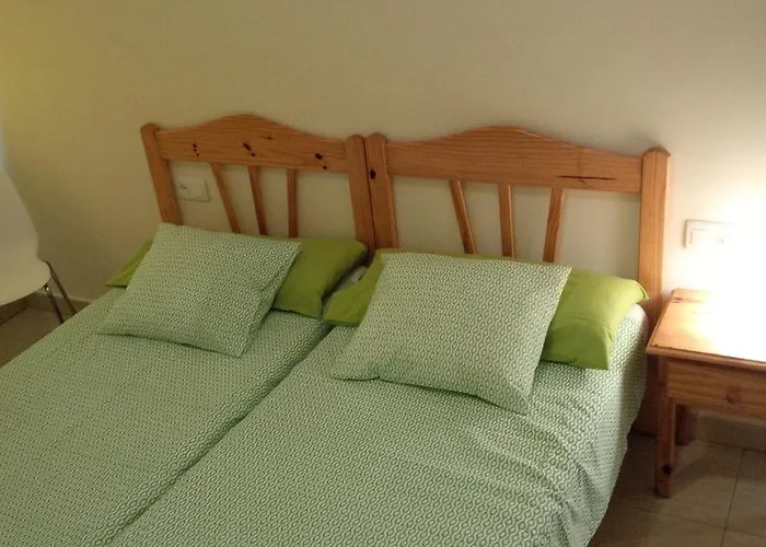 In Cristianos Centre 洛斯克里斯蒂亚诺斯