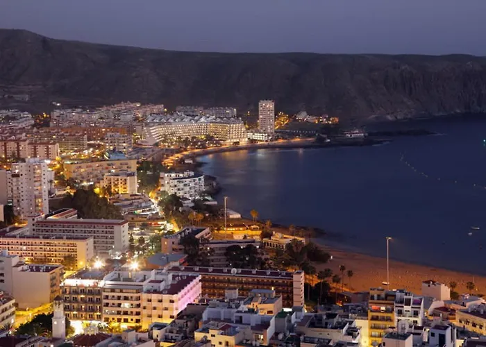 Διαμέρισμα In Cristianos Centre *